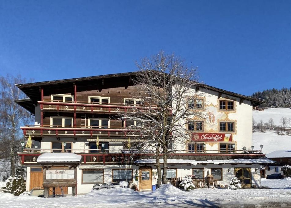 נידראו Hotel Christoffel מראה חיצוני תמונה
